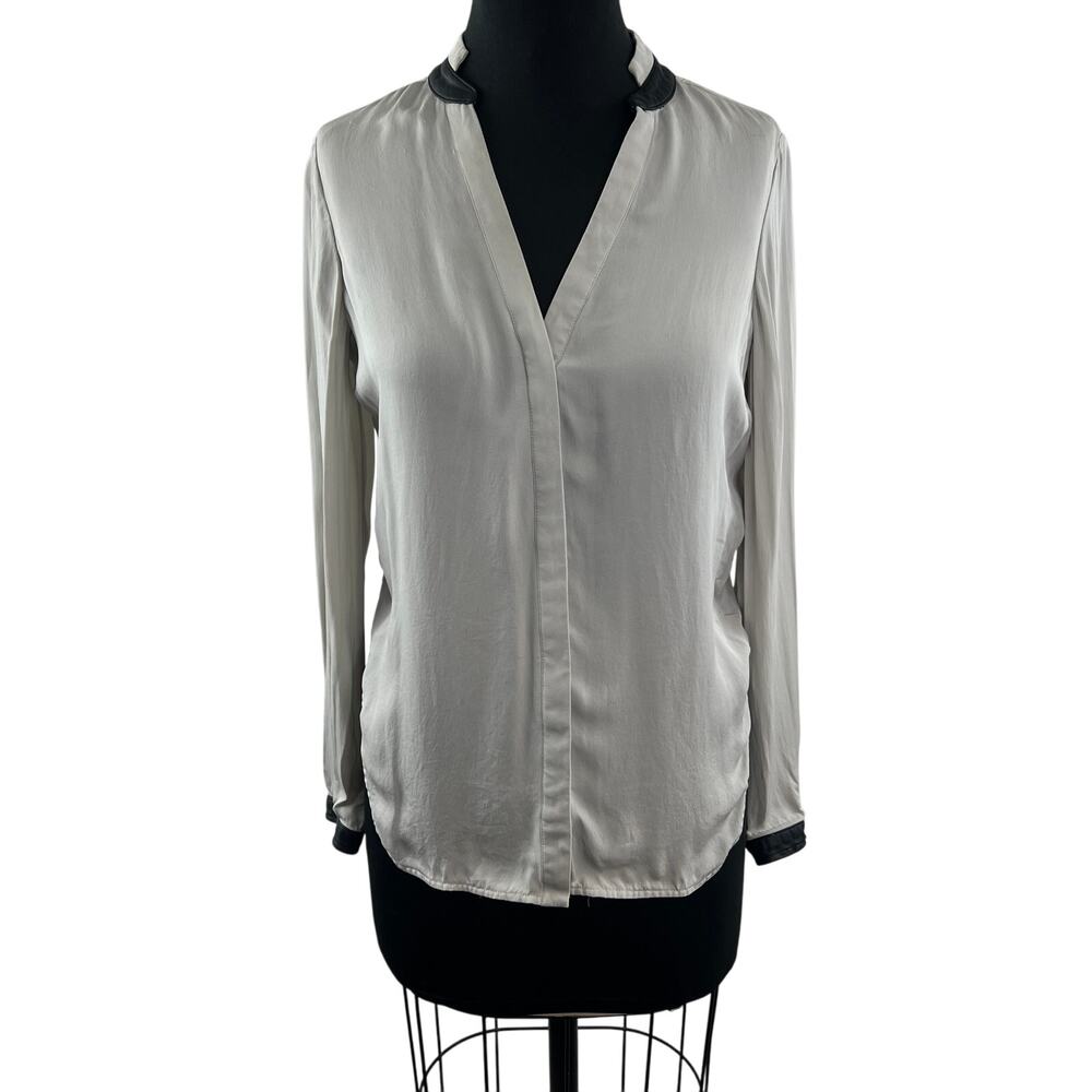 A.Moss Gray Black Leather Blouse Split Neck Buckle Curved Hem Pullover Size 6
